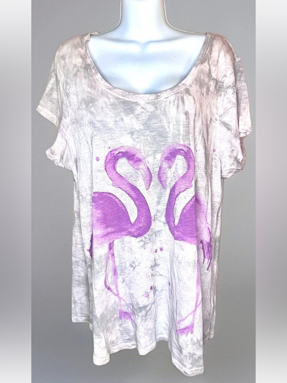 🦩LUCKY BRAND🦩FLAMINGO GRAPHICS TYE DYE CAP SLEEVE A-LINE V-NECK TUNIC T-SHIRT